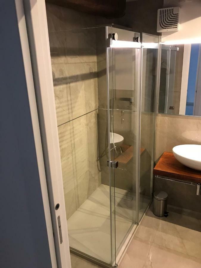 דירות פררה Moderno Affaccio Su Via Mazzini מראה חיצוני תמונה